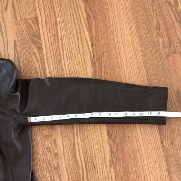 Vintage brown leather jacket - Picture 5 of 8